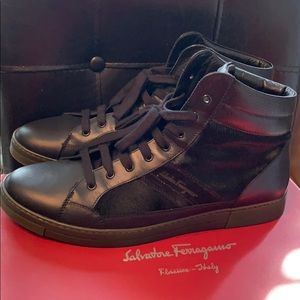 Salvatore Ferragamo Sneakers π₯π₯π₯